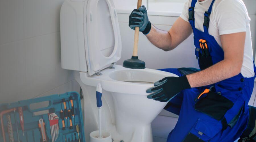 Professional septic pumping service in Badger, CA